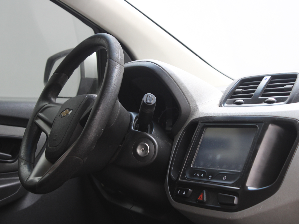 CHEVROLET SPIN LT 2016