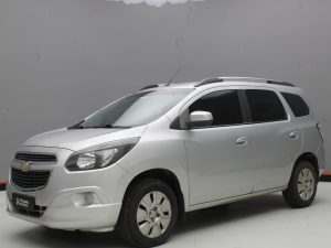 CHEVROLET SPIN LT 2016