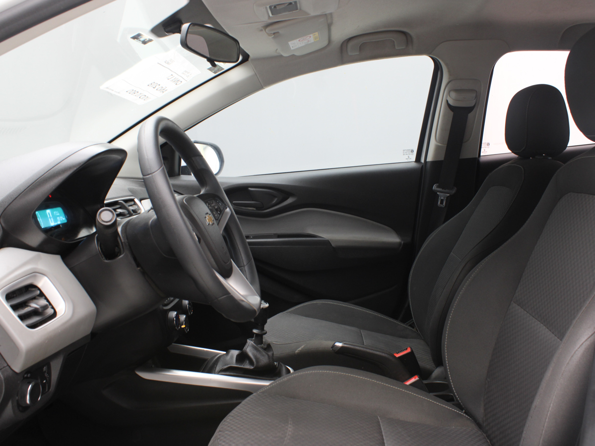 CHEVROLET ONIX LT 2018