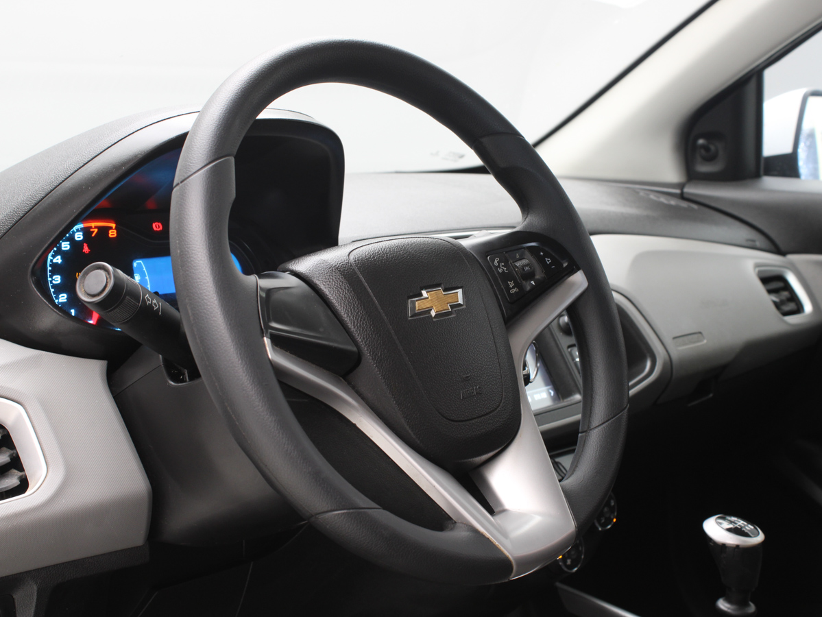 CHEVROLET ONIX LT 2018
