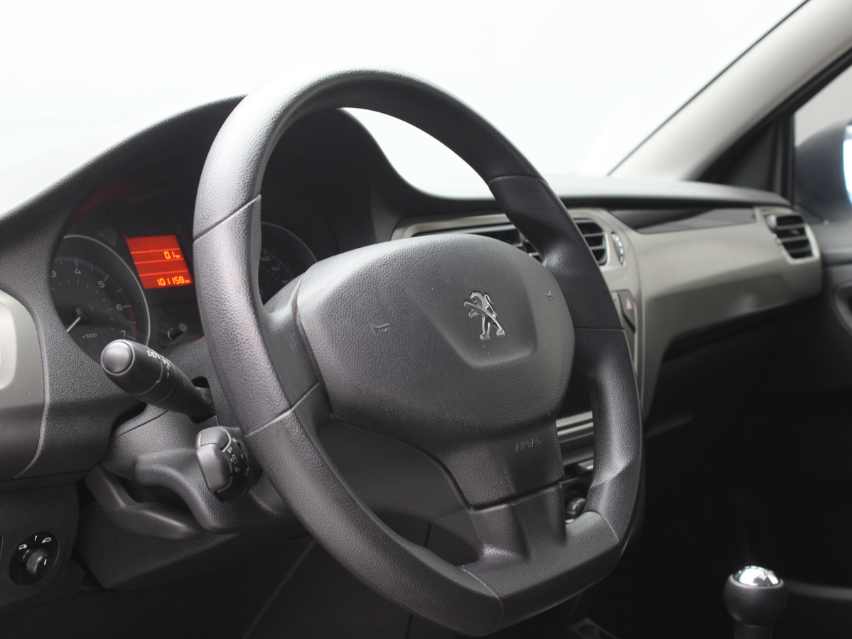 PEUGEOT 301 2020