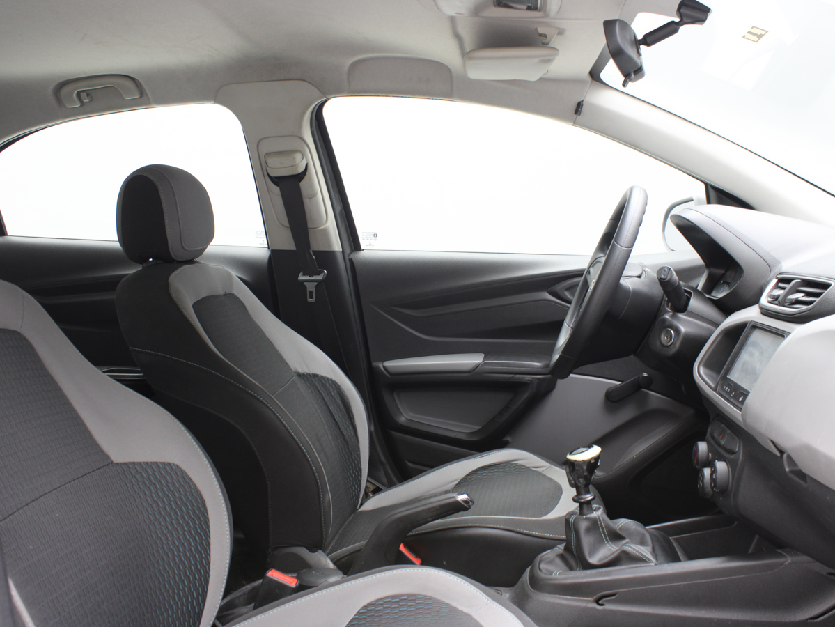 CHEVROLET ONIX LT 2015