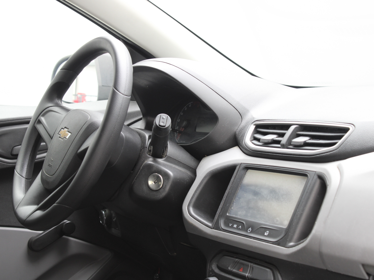 CHEVROLET ONIX LT 2015