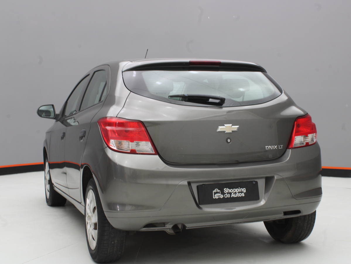 CHEVROLET ONIX LT 2015
