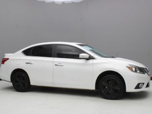 NISSAN SENTRA EXCLUSIVE 2018
