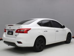 NISSAN SENTRA EXCLUSIVE 2018
