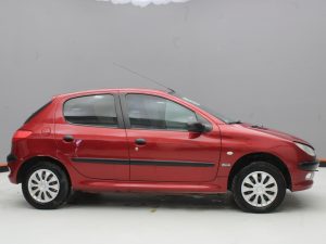 PEUGEOT 206 2004