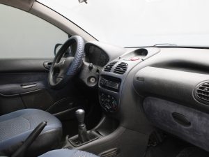 PEUGEOT 206 2004