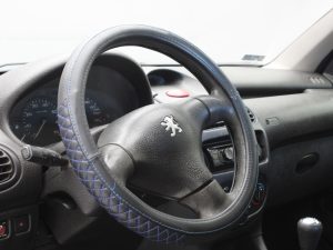 PEUGEOT 206 2004