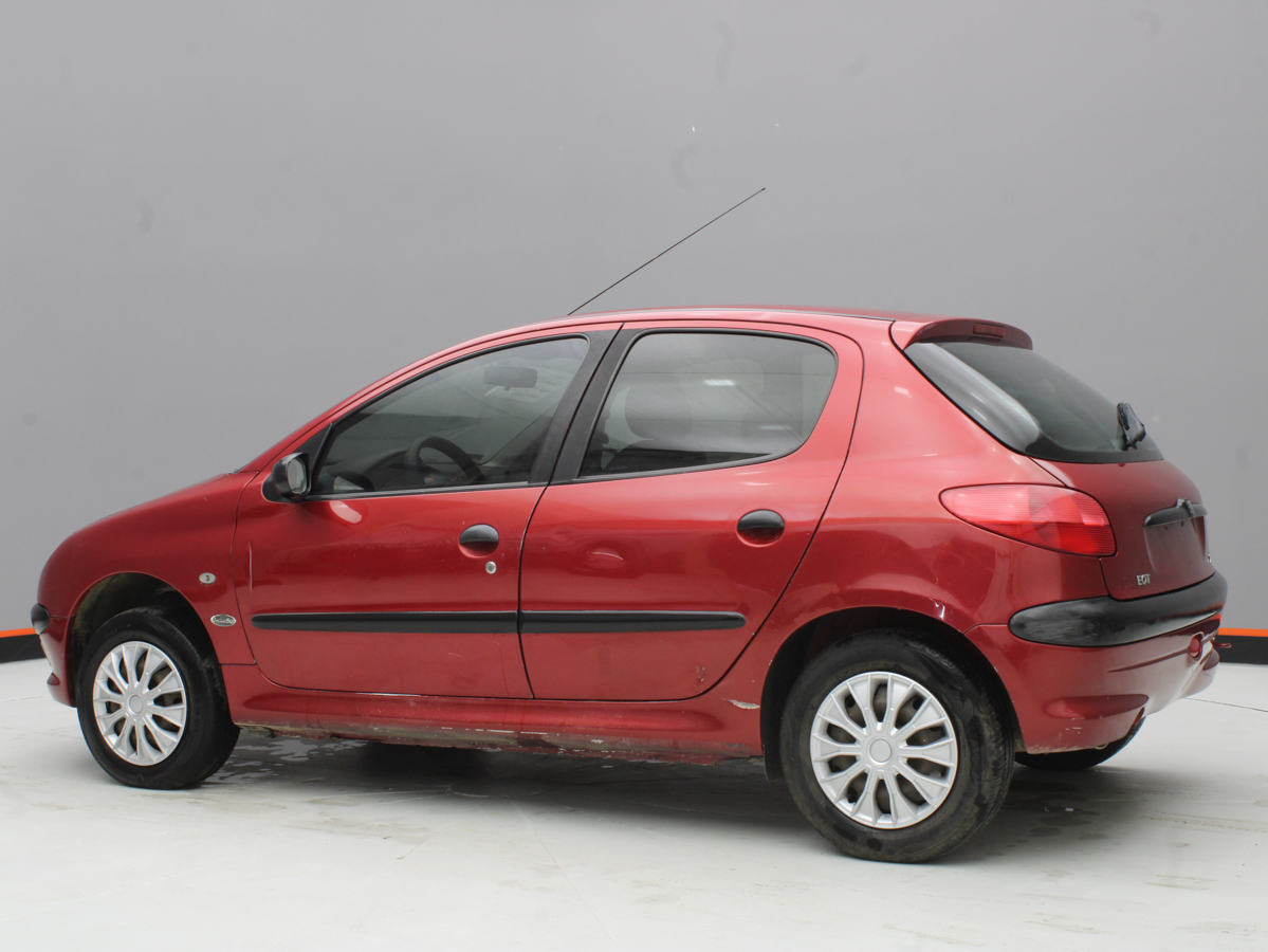 PEUGEOT 206 2004