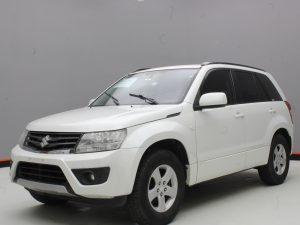 SUZUKI VITARA JLX 2015