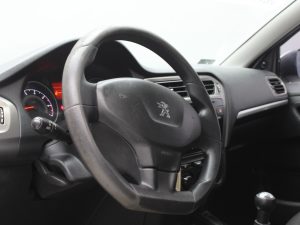 PEUGEOT 301 2013
