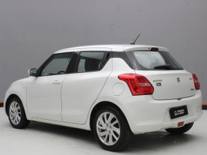 SUZUKI SWIFT GL HYBRID 2023
