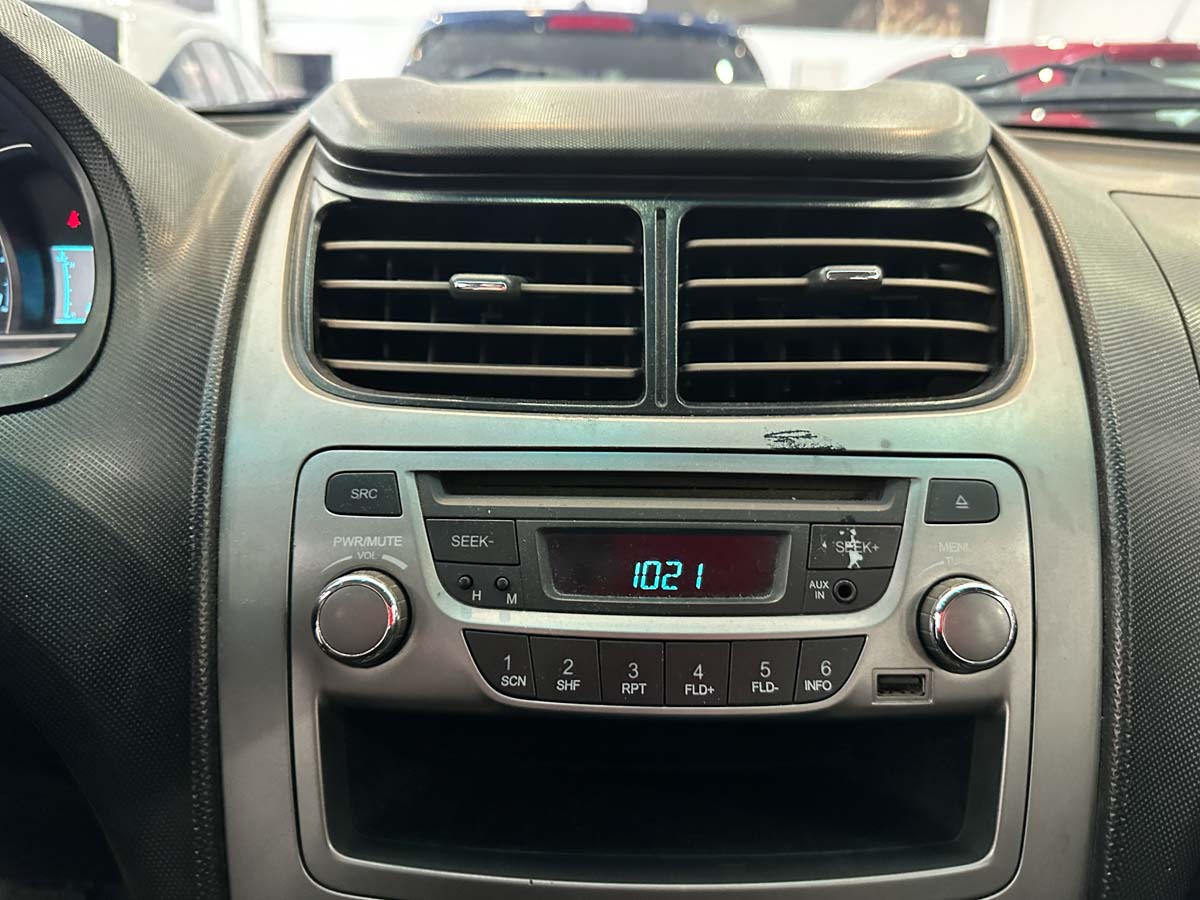 CHEVROLET SAIL LT 1.4 FULL 2014