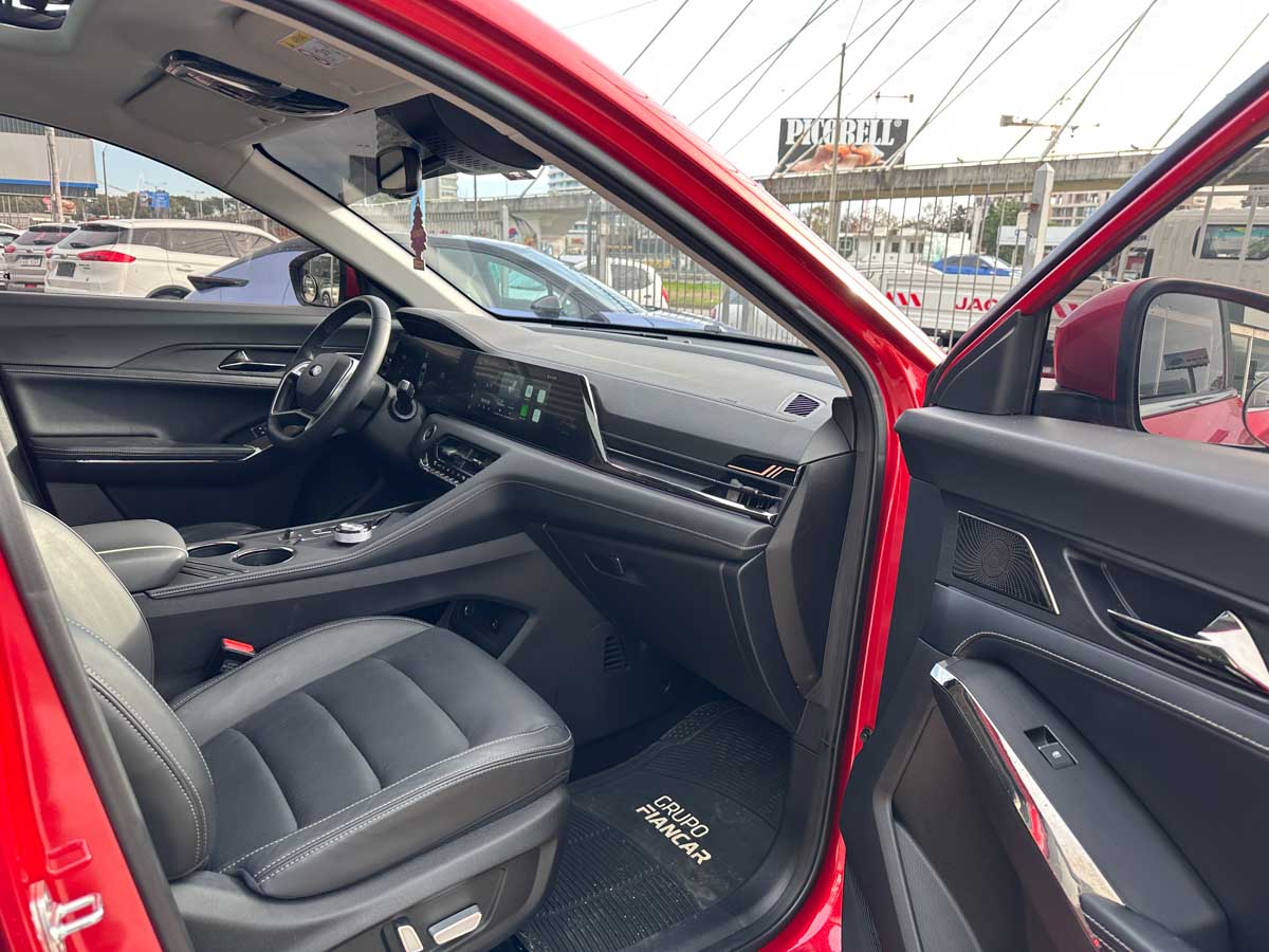 JAC JS8 PRO FLAGSHIP 7 AT 1.5T PASAJEROS 2025