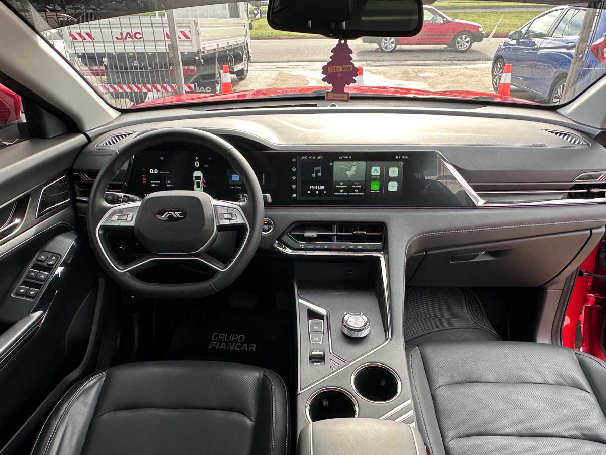 JAC JS8 PRO FLAGSHIP 7 AT 1.5T PASAJEROS 2025