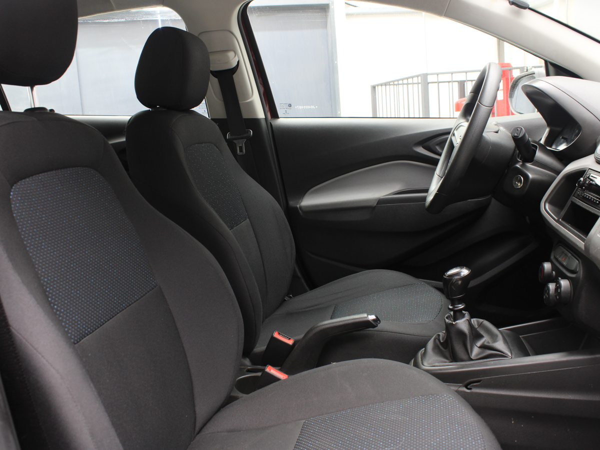 CHEVROLET ONIX JOY 2018