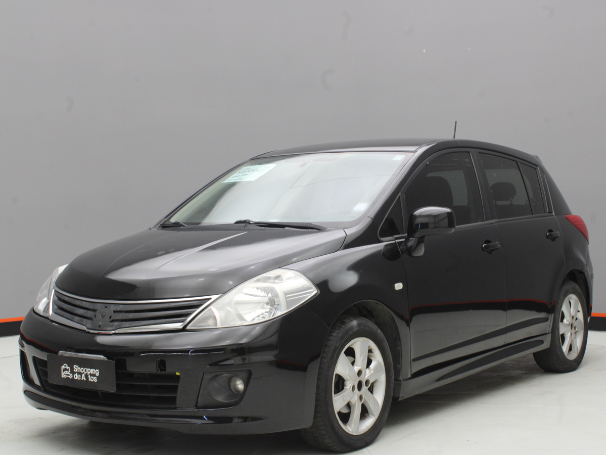 NISSAN TIIDA 2010