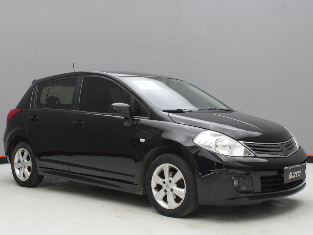 NISSAN TIIDA 2010