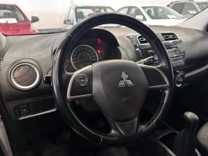 MITSUBISHI MIRAGE GL 1.2 FULL 5PTS 2014