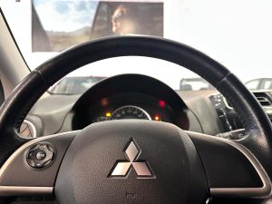 MITSUBISHI MIRAGE GL 1.2 FULL 5PTS 2014