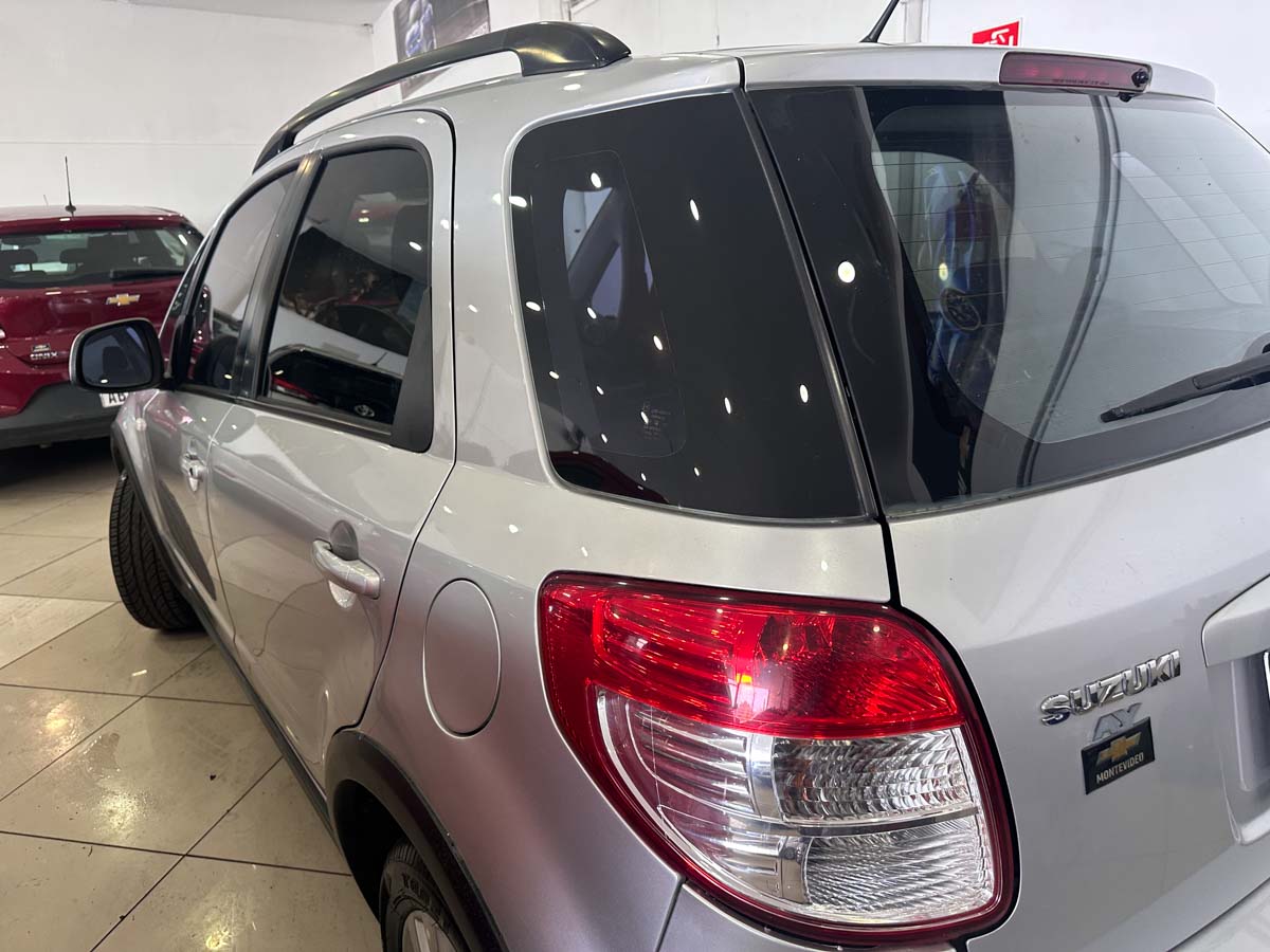 SUZUKI SX-4 GL 1.6 FULL 5PTS 2014
