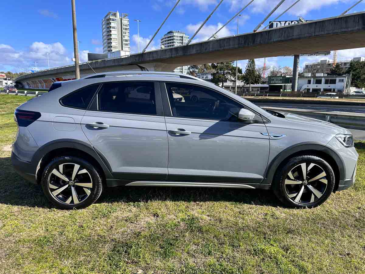 VOLKSWAGEN NIVUS HIGHLINE 1.0TURBO AT 2021
