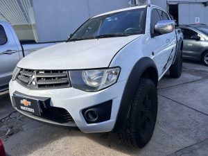 MITSUBISHI L200 4X4 GL 2.4 DC 2014