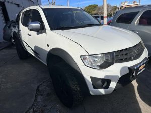 MITSUBISHI L200 4X4 GL 2.4 DC 2014