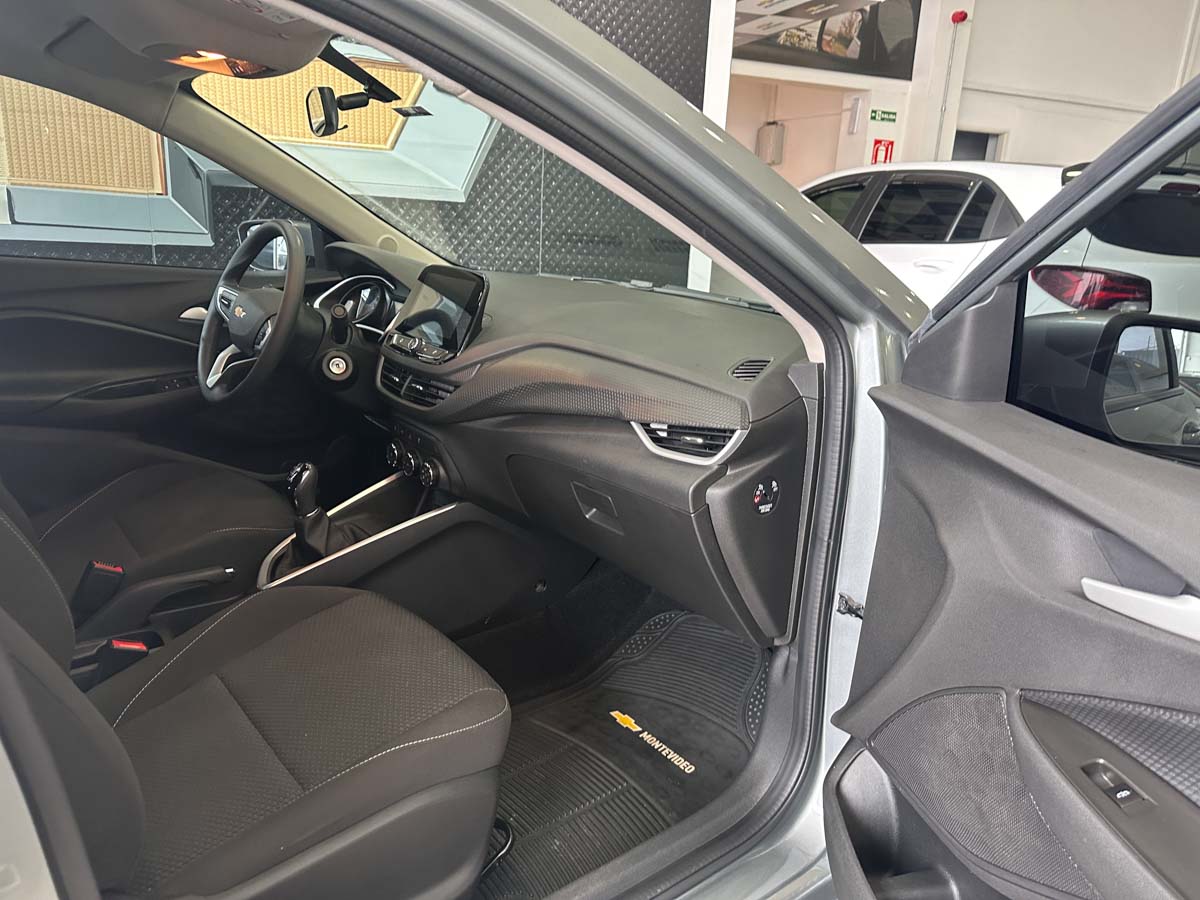 CHEVROLET ONIX HB 1.0L LT MT FULL 2025