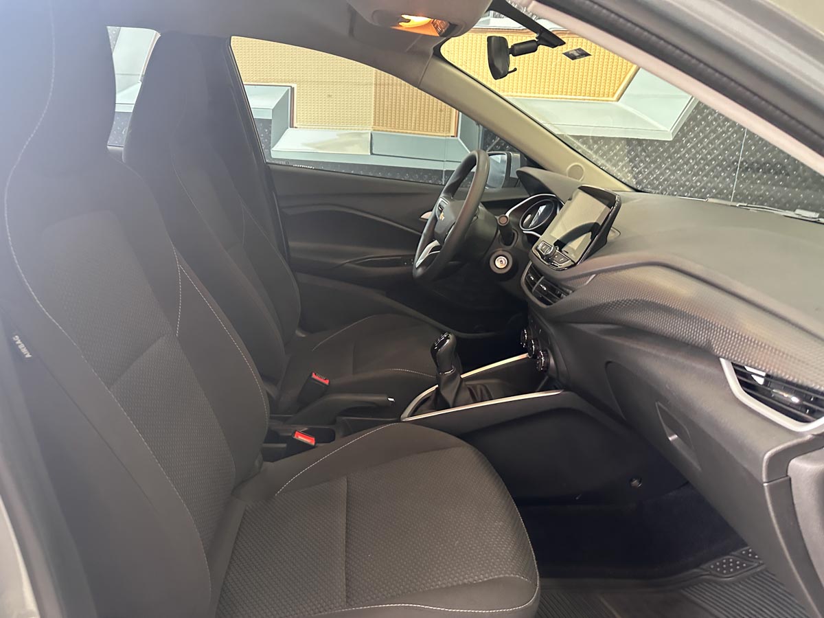 CHEVROLET ONIX HB 1.0L LT MT FULL 2025