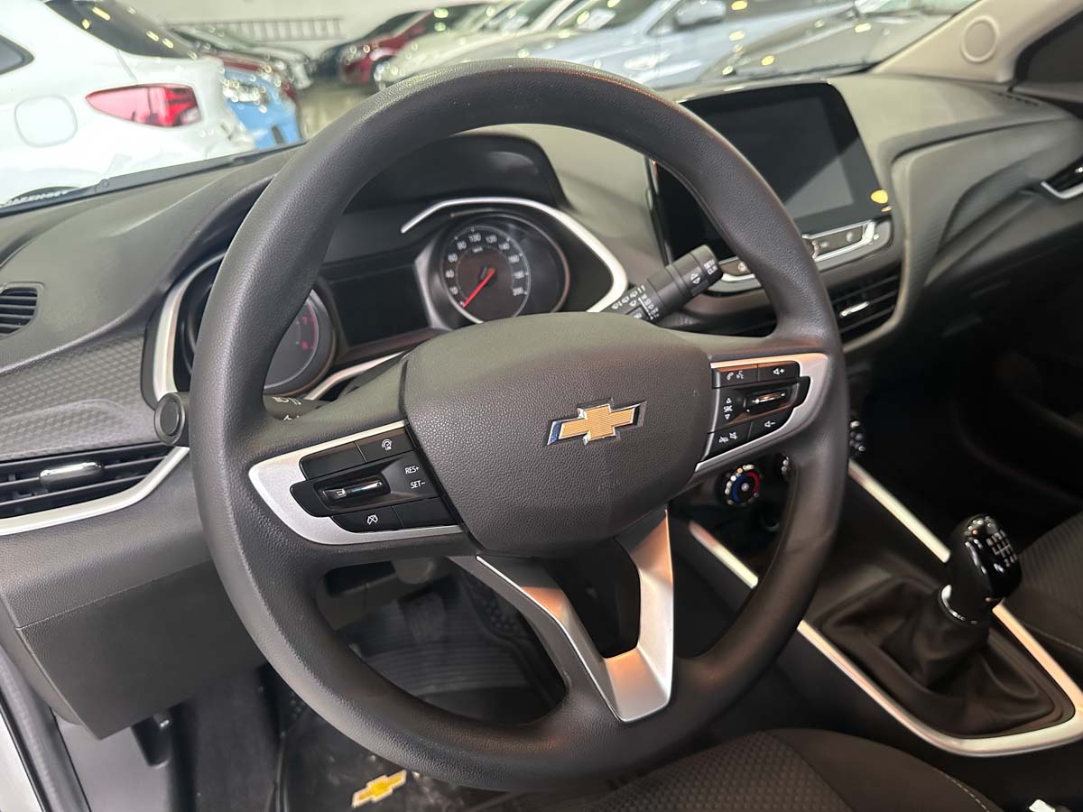 CHEVROLET ONIX HB 1.0L LT MT FULL 2025