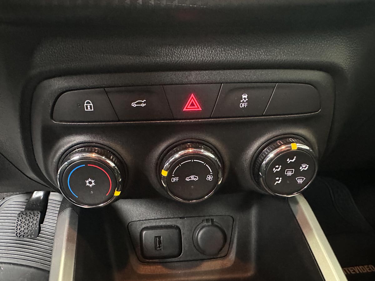CHEVROLET ONIX HB 1.0L LT MT FULL 2025