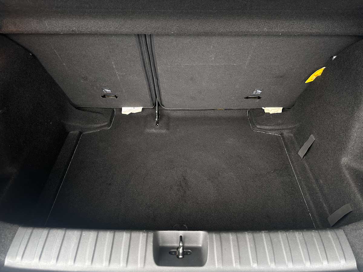 CHEVROLET ONIX HB 1.0L LT MT FULL 2025