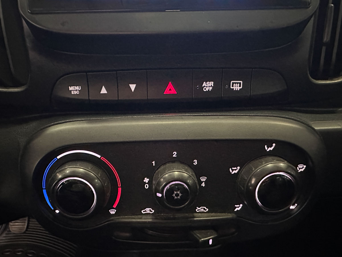 FIAT MOBI LIKE 1.0 FULL 5PTS 2025