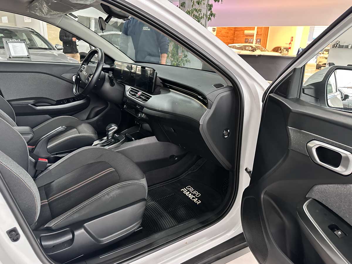 KIA K3 EX+ADAS AT6 CROSS 2024