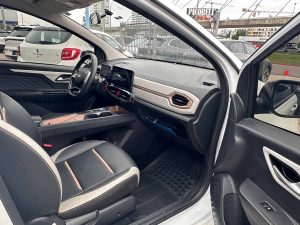 JAC E-S1 HATCH AT 5PTS FULL ELECTRIC 2025