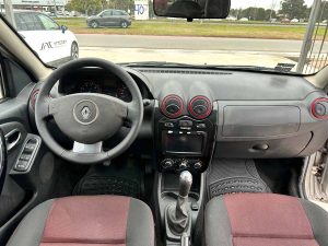 RENAULT SANDERO STEPWAY PRIVILEGE 1.6 MT 5PTS 2014