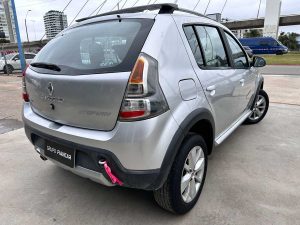 RENAULT SANDERO STEPWAY PRIVILEGE 1.6 MT 5PTS 2014