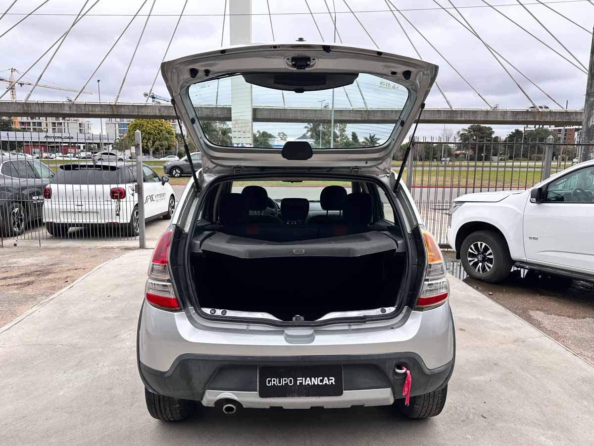 RENAULT SANDERO STEPWAY PRIVILEGE 1.6 MT 5PTS 2014
