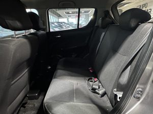 SUZUKI SWIFT 1.2 GL HATCH 5PTS 2016