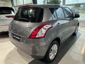 SUZUKI SWIFT 1.2 GL HATCH 5PTS 2016