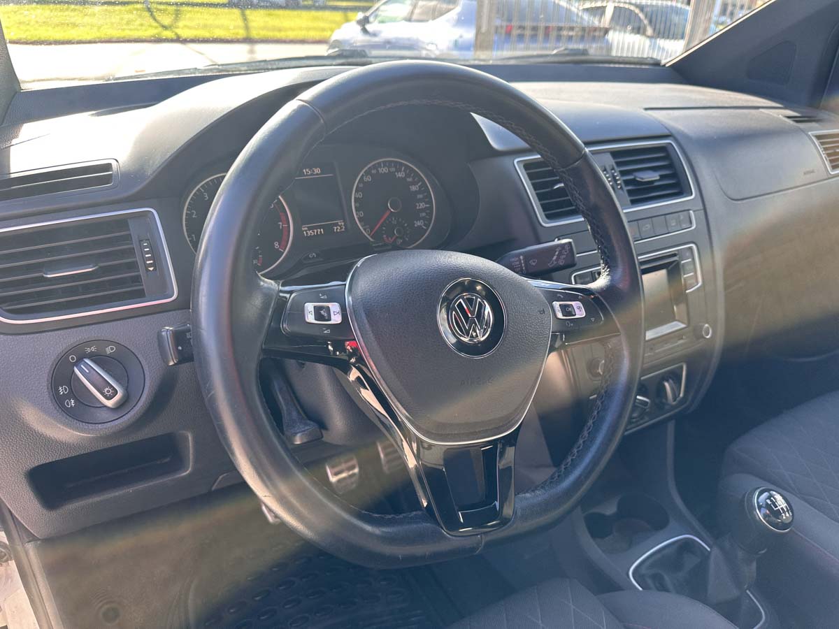 VOLKSWAGEN CROSSFOX GP HIGHLINE 5PTS 2017