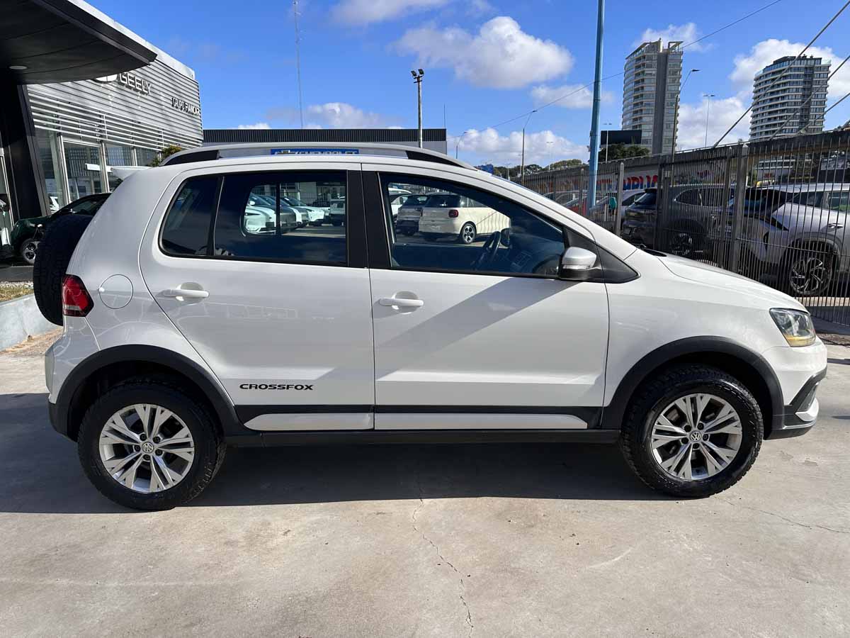 VOLKSWAGEN CROSSFOX GP HIGHLINE 5PTS 2017