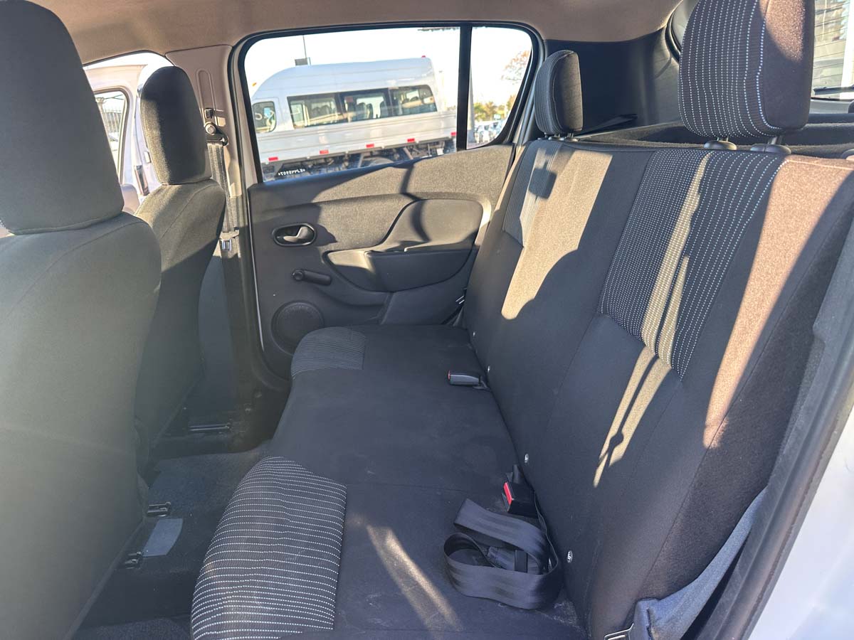 RENAULT SANDERO AUTHENTIQUE 1.6 FULL HATCH 5PTS 2019