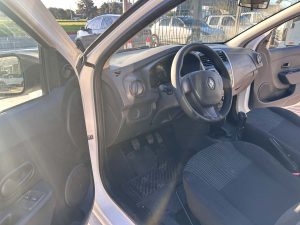 RENAULT SANDERO AUTHENTIQUE 1.6 FULL HATCH 5PTS 2019