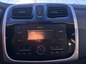 RENAULT SANDERO AUTHENTIQUE 1.6 FULL HATCH 5PTS 2019
