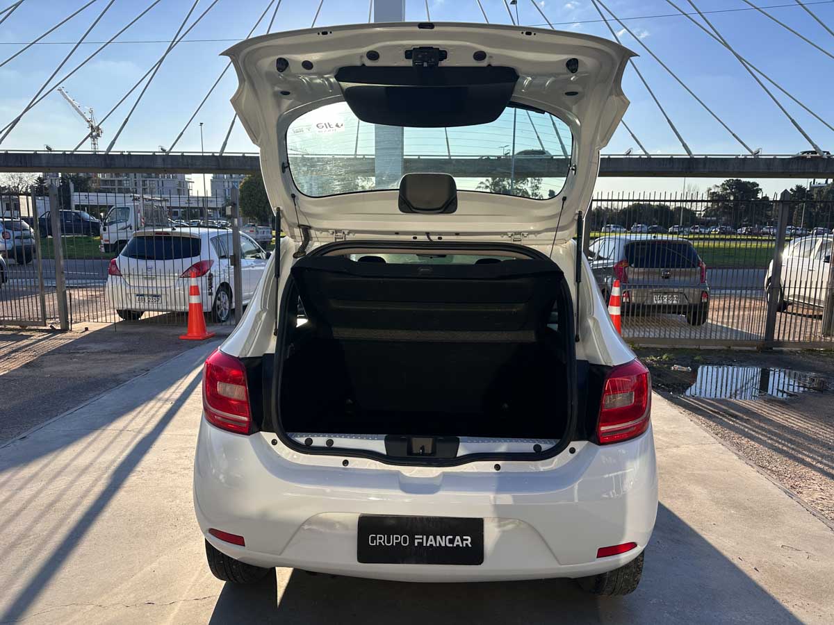 RENAULT SANDERO AUTHENTIQUE 1.6 FULL HATCH 5PTS 2019