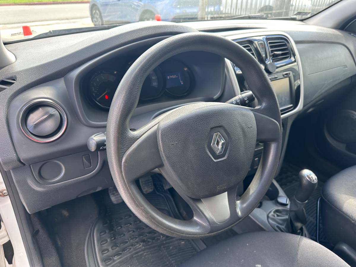 RENAULT SANDERO EXPRESSION 1.6 FULL 5PTS 2018