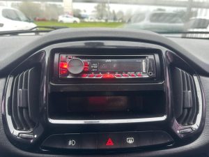 FIAT UNO WAY 1.4 FULL 5PTS 2016